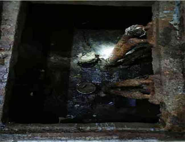 樓房抽隔油池 平房隔油池清理 4S店清理隔油池 社區清掏隔油池 酒店隔油池清掏 飯店抽隔油池 別墅隔油池清理 中學抽隔油池