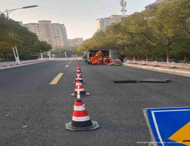 潛水封堵墻：改善海洋環境的創新方法